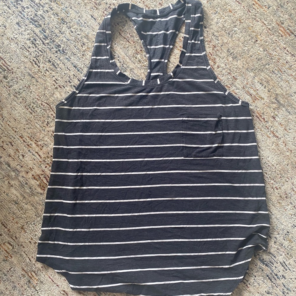 Lululemon racerback tank. Size 4. Good condition.